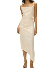 asymetryczna-sukienka-z-cekinami-bezowa-na-ramiaczkach