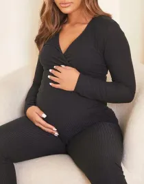 czarna-prazkowana-bluzka-ciazowa-dlugi-rekaw-prettylittlething-44