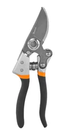 sekator-ogrodowy-aluminiowy-ostrze-mijajace-v-series-bradas