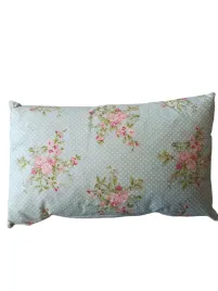 poduszka-z-wypelnieniem-kwiaty-kropki