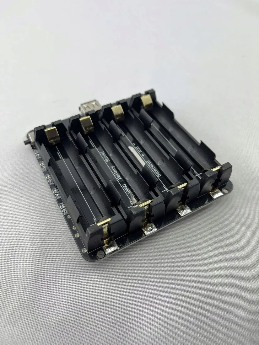 ladowarka-modul-arduino-battery-shield-4x18650-usb-c-micro