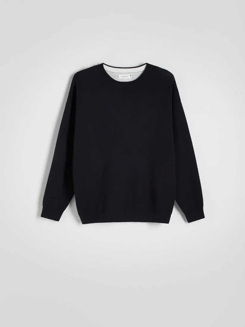 reserved-sweter-niebieski-okragly-rozmiar-l