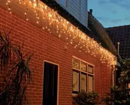 led-zewnetrzny-100-lampek-30-strun-4x035-m