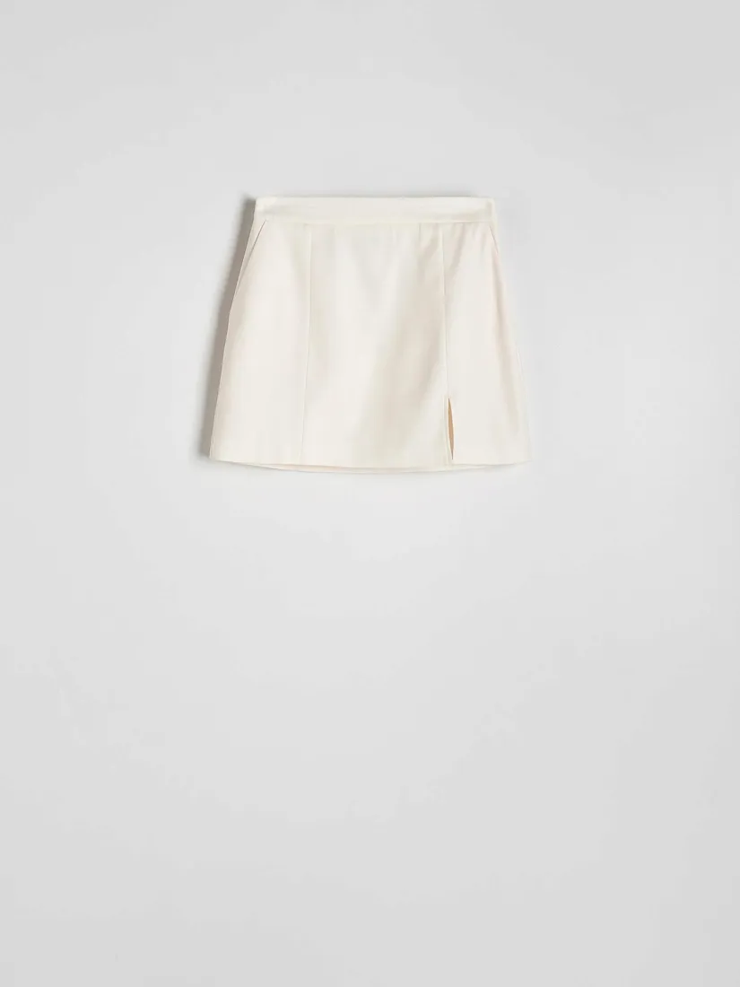 reserved-spodnica-prosta-mini-rozmiar-l