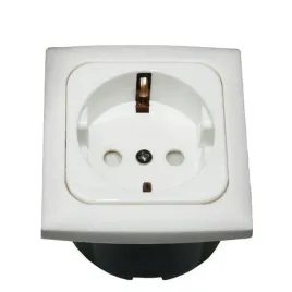 gniazdo-do-kampera-230v-ramka-isobox-bialy-haba