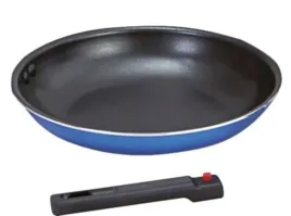 patelnia-turystyczna-odpinana-raczka-brunner