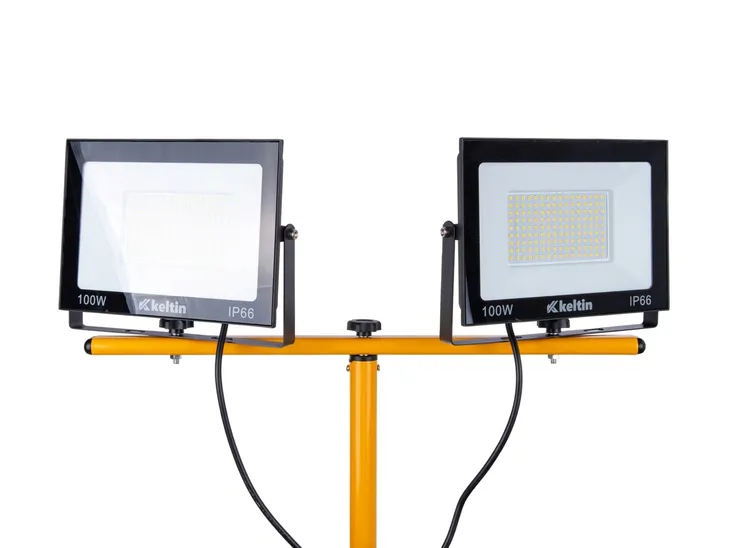 halogen-led-naswietlacz-budowlany-200w-wysoki-statyw-60-160cm-lampa-230v-kolor-czarny
