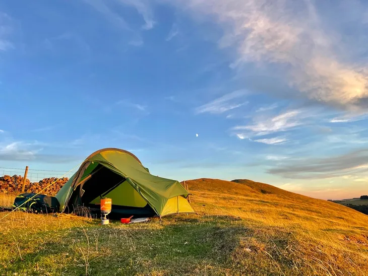 namiot-rowerowy-2-osobowy-vango-apex-compact-200-wodoodpornosc-podlogi-3000-mm