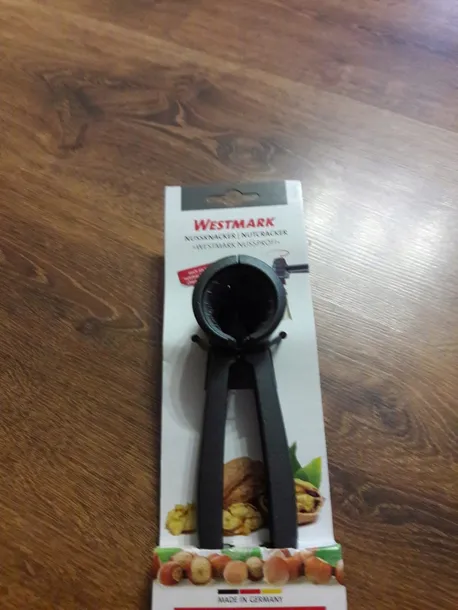 dziadek-do-orzechow-westmark-czarny-szerokosc-54-mm