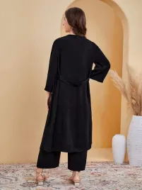 komplet-czarne-spodnie-narzutka-bialy-top-gladki-zloty-haft-shein-158