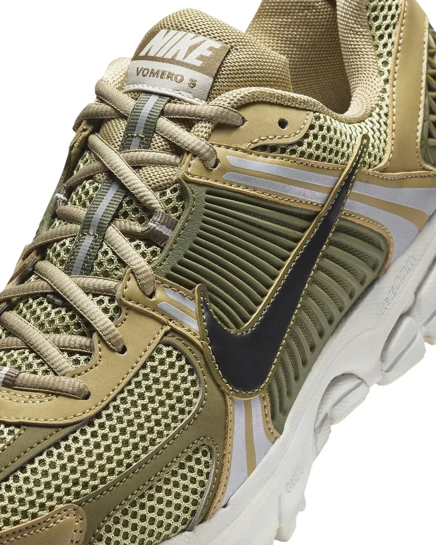 buty-zoom-vomero-5-nike-42-kod-producenta-fj1915200