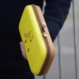 etui-case-switch-lapacz-pokemon-pikatchu-eevee-typ-etui