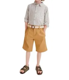 proste-klasyczne-krotkie-musztardowe-spodenki-bermudy-pasek