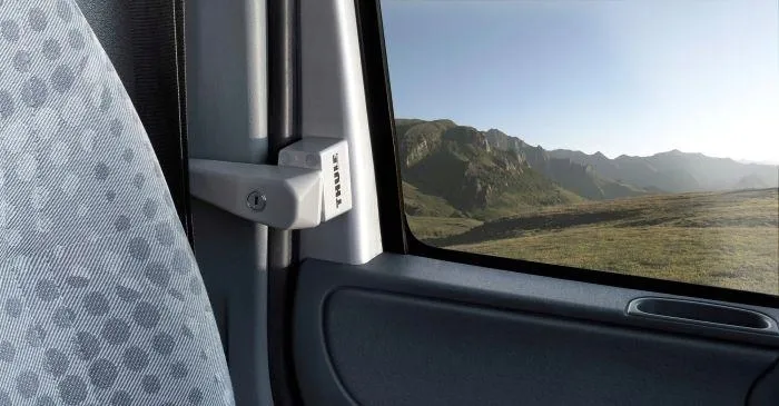 thule-45718-marka-thule-numer-katalogowy-czesci-45718