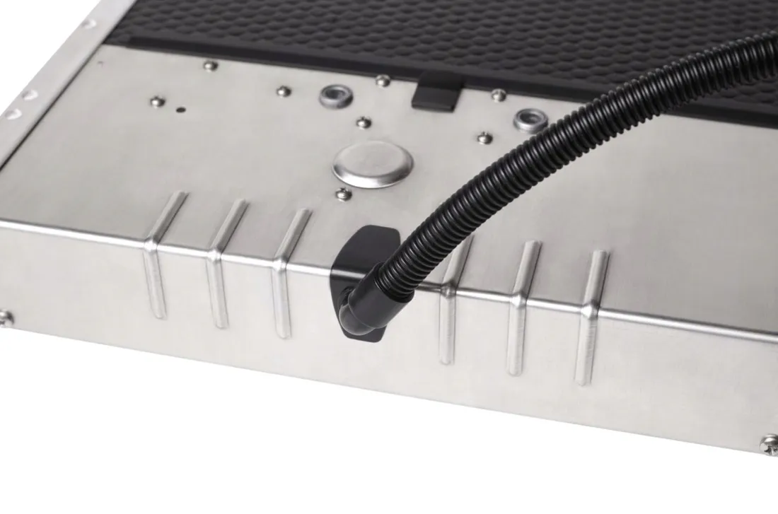 stopien-wejsciowy-thule-slide-out-step-700-12v