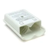 koszyk-na-baterie-klapka-do-xbox-360-bialy-sposob-podlaczenia-bezprzewodowy