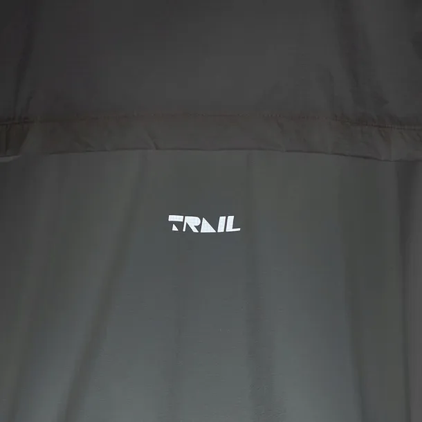 kurtka-under-armour-run-m-plec-mezczyzna