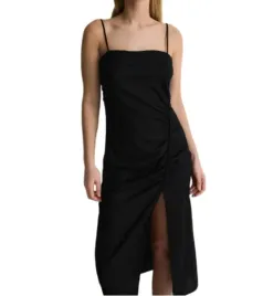 czarna-prosta-sukienka-ramiaczka-midi-wiskoza-len-marszczenia-l