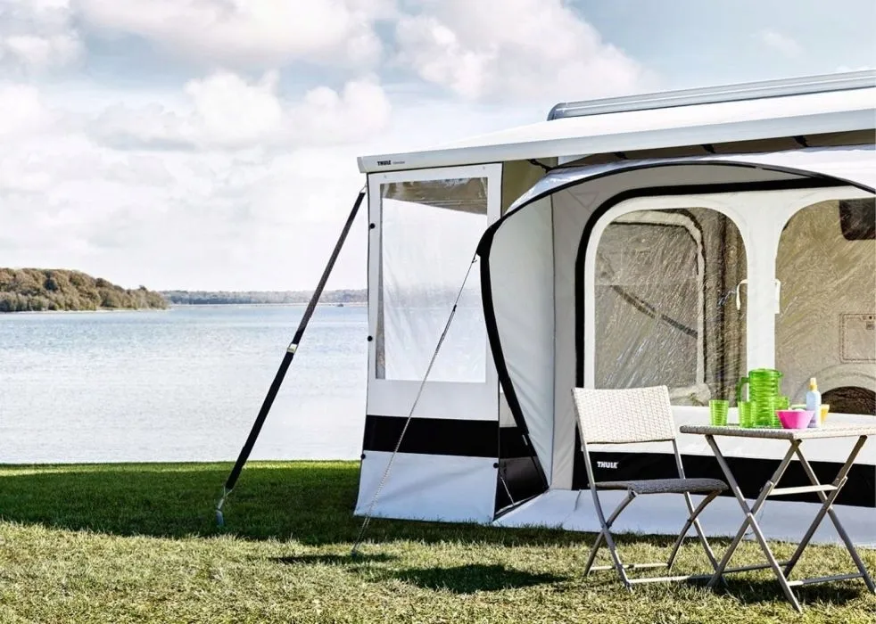 panel-przedni-do-markizy-rain-blocker-g2-thule