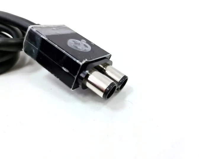 oryginalny-zasilacz-microsoft-xbox-one-waga-z-opakowaniem-0-5-kg-kod-producenta-oryginalny-zasilacz-microsoft-xbox-one