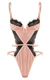 prettylittlething-body-rozmiar-m