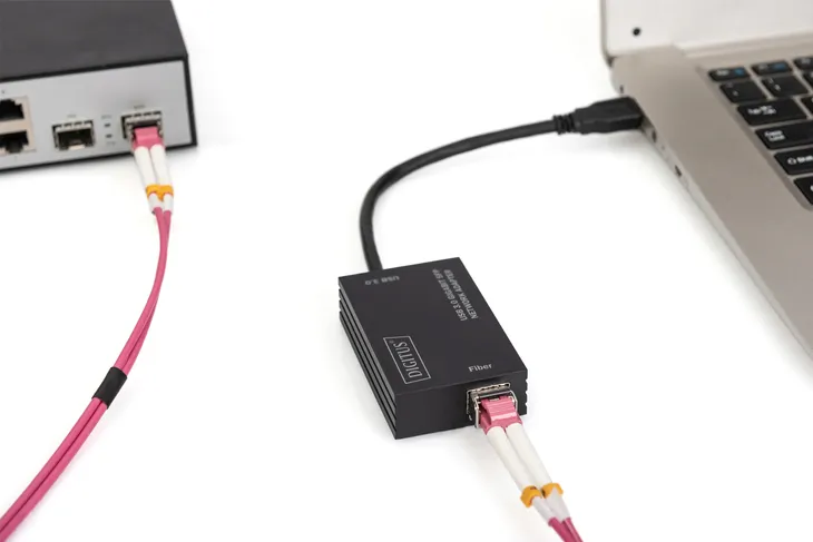 karta-sieciowa-usb-3-0-greater-swiatlowod-gigabit-sfp-digitus-dn-3026-waga-z-opakowaniem-0-05-kg