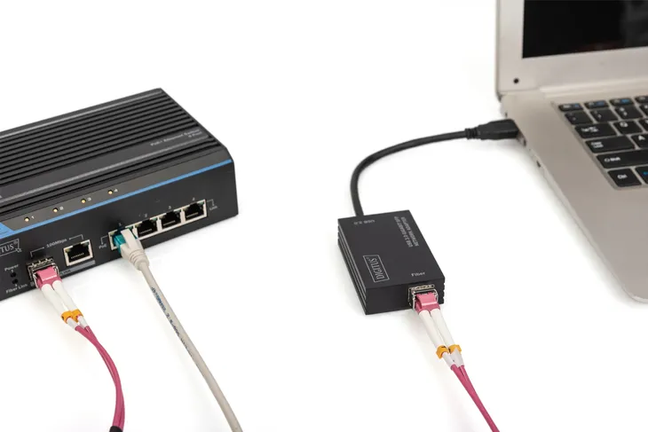 karta-sieciowa-usb-3-0-greater-swiatlowod-gigabit-sfp-digitus-dn-3026-model-dn-3026
