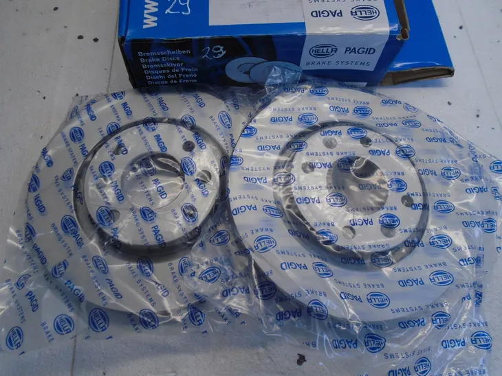 klocki-tarcze-przod-delphi-peugeot-206-207-208-2008-307-partner-i-1-266mm-waga-produktu-15-kg