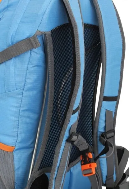 plecak-miejski-codzienny-summit-sky-25l-travelsafe-waga-0-75-kg