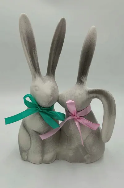 figurka-calujace-sie-zajace-33-cm-wysokosc-produktu-33-cm