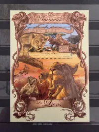 znaczki-fauna-zwierzeta-lwy-gwinea-czysty-zn18