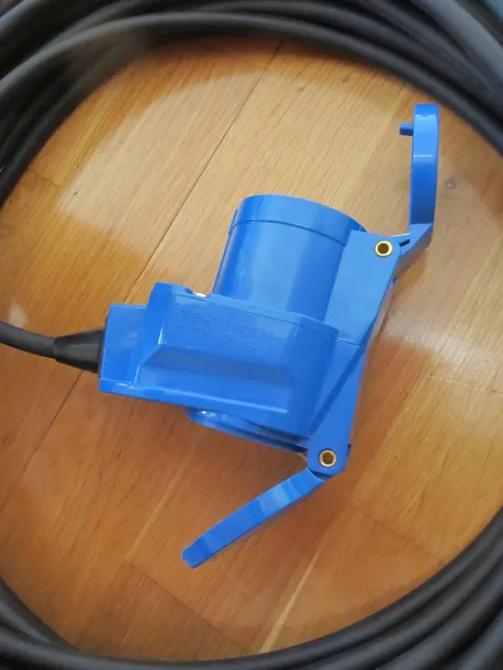 brunner-rohs-82030-numery-katalogowe-zamiennikow-gniazdo-pce