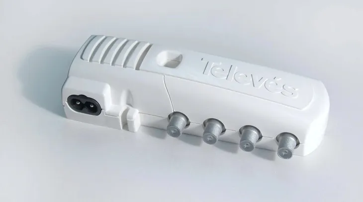 wzmacniacz-televes-wzmacniacz-47-790-mhz-dvb-t-t2-filtr-lte-6-db-552240-model-552240-kod-producenta-552240