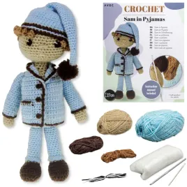 zestaw-do-szydelkowania-z-wloczki-chlopiec-w-pizamie-diy-zrob-to-sam