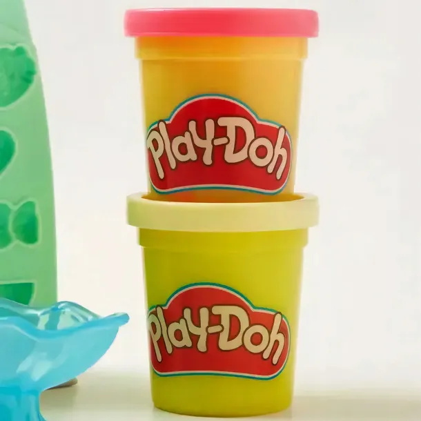 play-doh-ciastolina-z-maszyna-do-lodow-dla-dzieci-zestaw-e9368-lodziarnia-szerokosc-produktu-15-cm