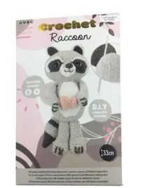 avec-crochet-zestaw-do-szydelkowania-szop-pracz-33cm-rekodzielo-maskotka