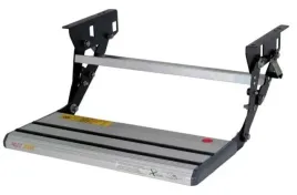 stopien-wejsciowy-do-kampera-przyczepy-busa-vana