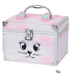 zestaw-do-makijazu-rozowy-z-kuferkiem-kotek