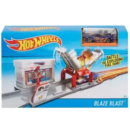hot-wheels-stacja-benzynowa-w-ogniu-nowy-model