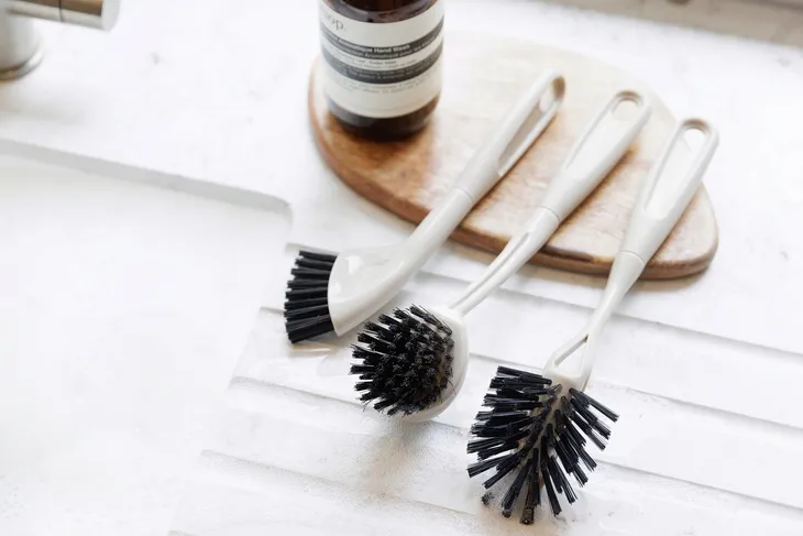 szczotka-manualna-kitchencraft-marka-kitchencraft-kolor-bezowy