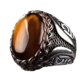 sygnet-obraczka-meska-na-palec-pierscionek-zareczynowy-bursztynowy-10