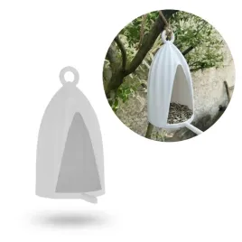 bialy-karmnik-dla-ptakow-wiszacy-na-drzewo-z-tworzywa