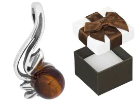 drobny-srebrny-wisiorek-z-bursztynem-zawieszka-srebrna-oksydowana-bursztyn