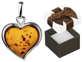 duze-serce-z-bursztynu-zawieszka-z-bursztynem-serduszko-srebrne-wisiorek