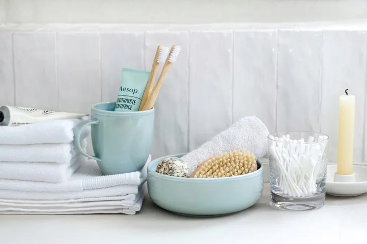 kubek-350ml-uniwersalny-niebieski-do-kawy-herbaty-material-wykonania-porcelana