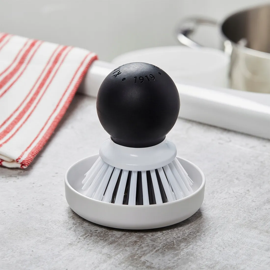 szczotka-manualna-do-naczyn-kitchenaid