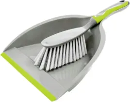 szczotka-i-szufelka-kempingowa-scoopy-brunner