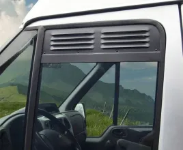 kratka-wentylacyjna-do-kabiny-kierowcy-ford-transit-2000-2013