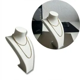 elegancki-bialy-stojak-popiersie-na-naszyjniki-i-lancuszki-ekspozytor