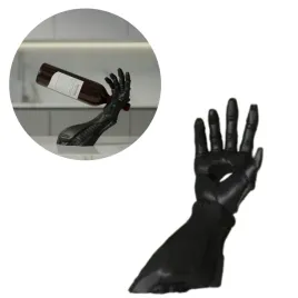 stojak-na-wino-dlon-robotyczna-dekoracyjny-uchwyt-na-butelke-na-preznet